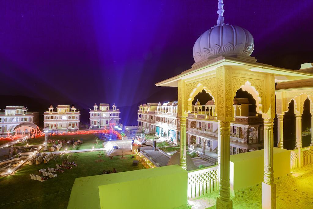 Bhanwar Singh Palace Hokaran Buitenkant foto