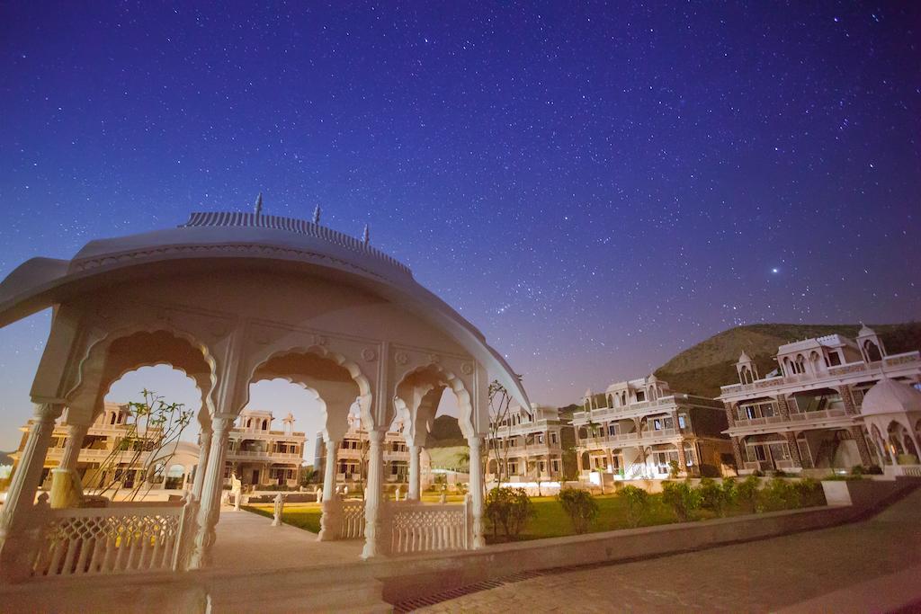 Bhanwar Singh Palace Hokaran Buitenkant foto