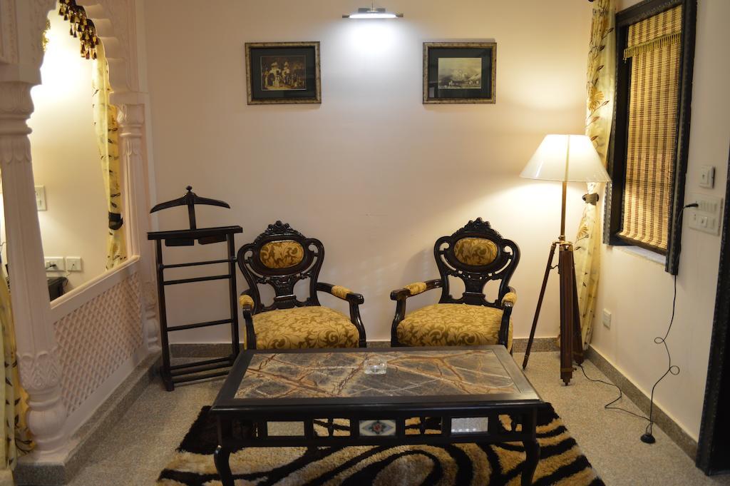 Bhanwar Singh Palace Hokaran Kamer foto