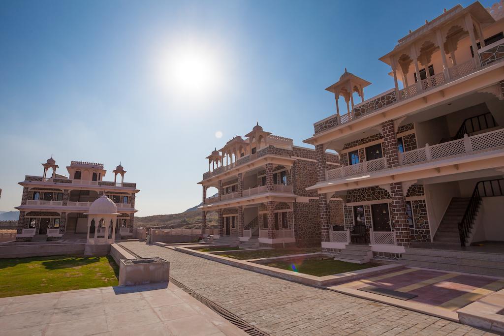 Bhanwar Singh Palace Hokaran Buitenkant foto
