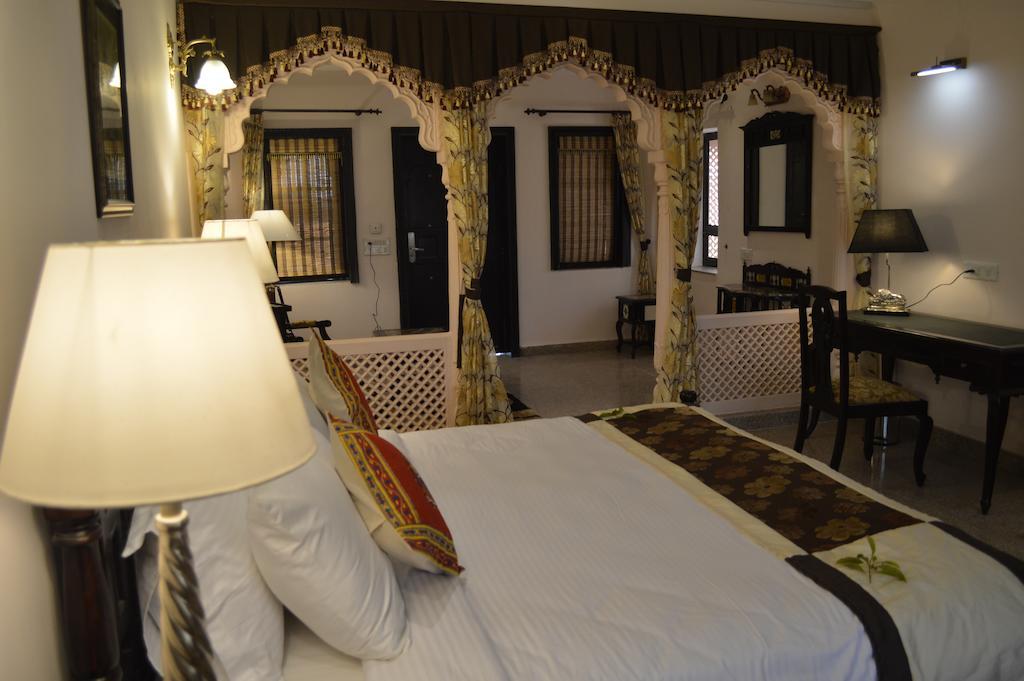 Bhanwar Singh Palace Hokaran Buitenkant foto