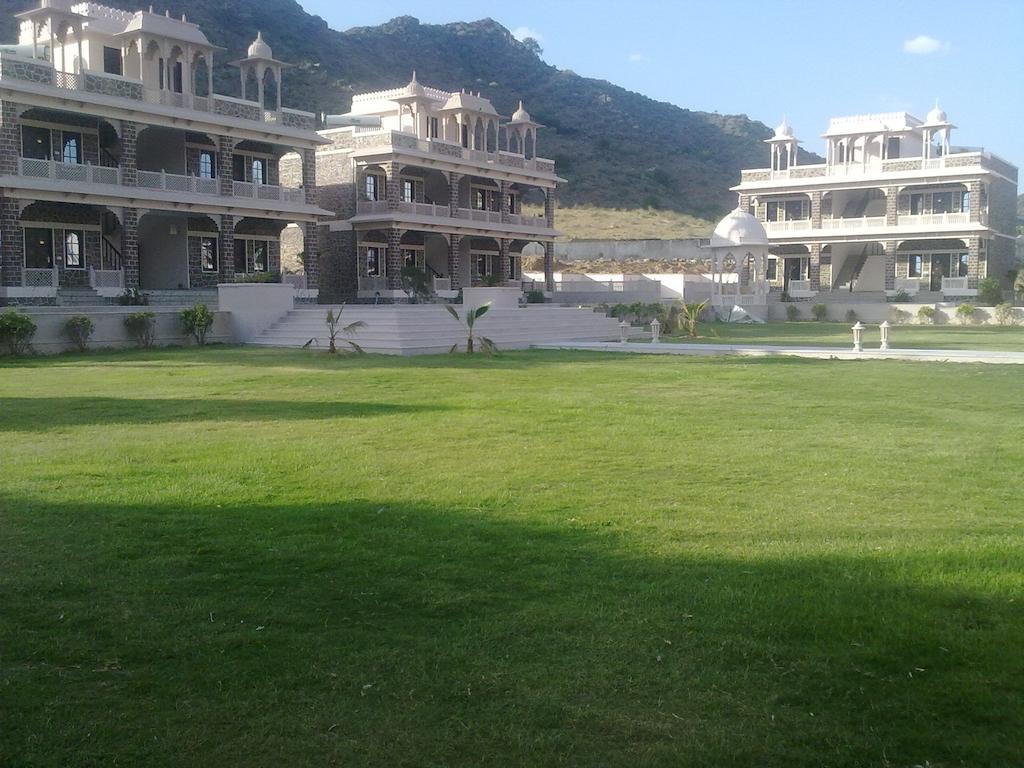 Bhanwar Singh Palace Hokaran Buitenkant foto