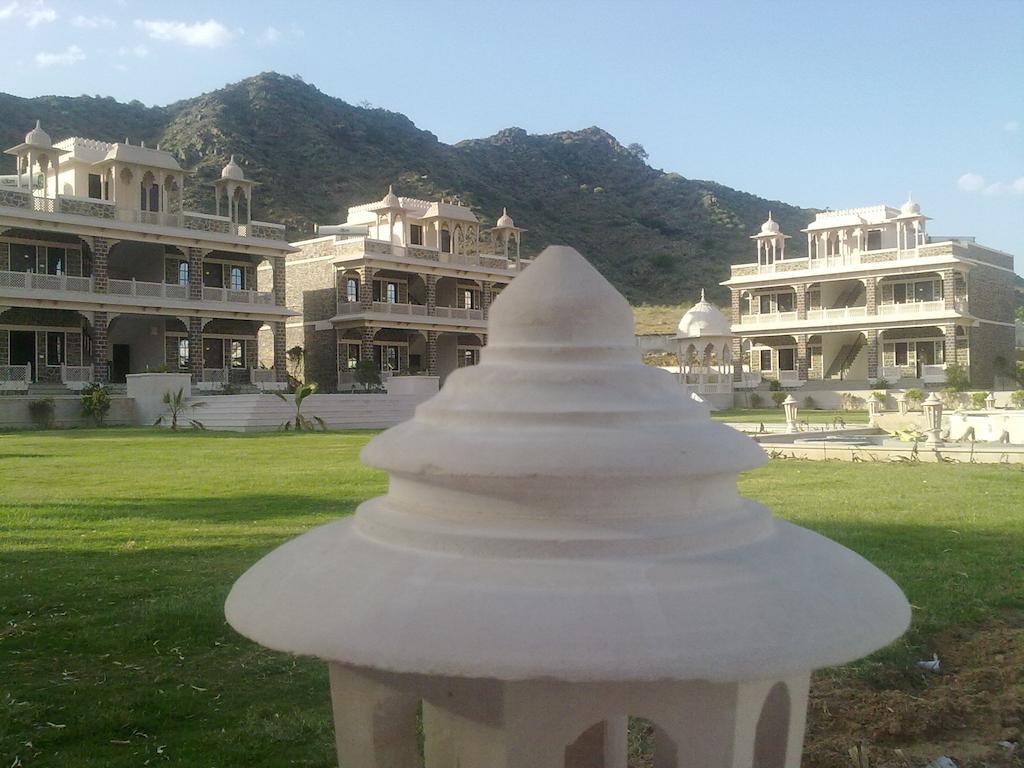 Bhanwar Singh Palace Hokaran Buitenkant foto