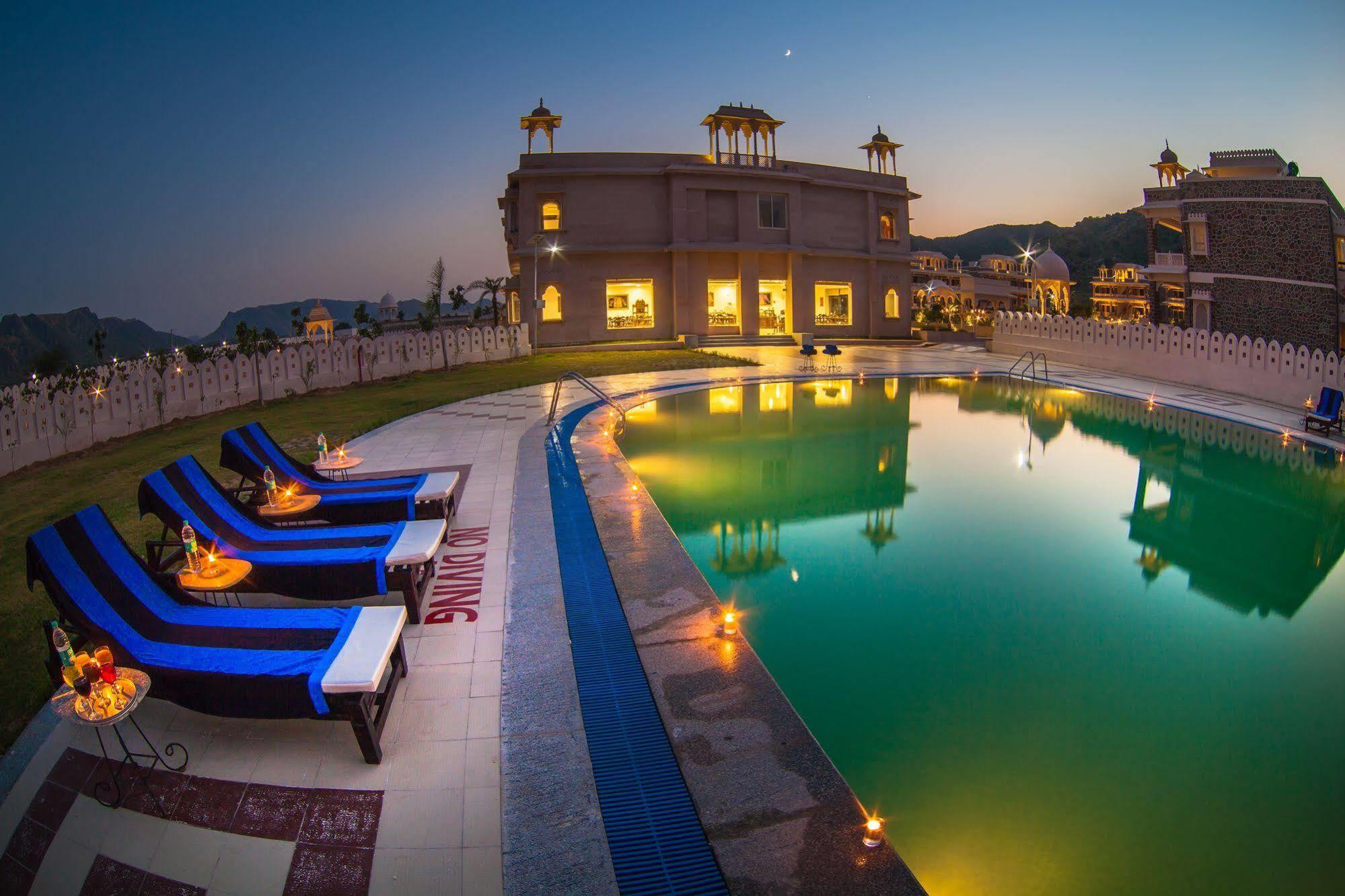 Bhanwar Singh Palace Hokaran Buitenkant foto
